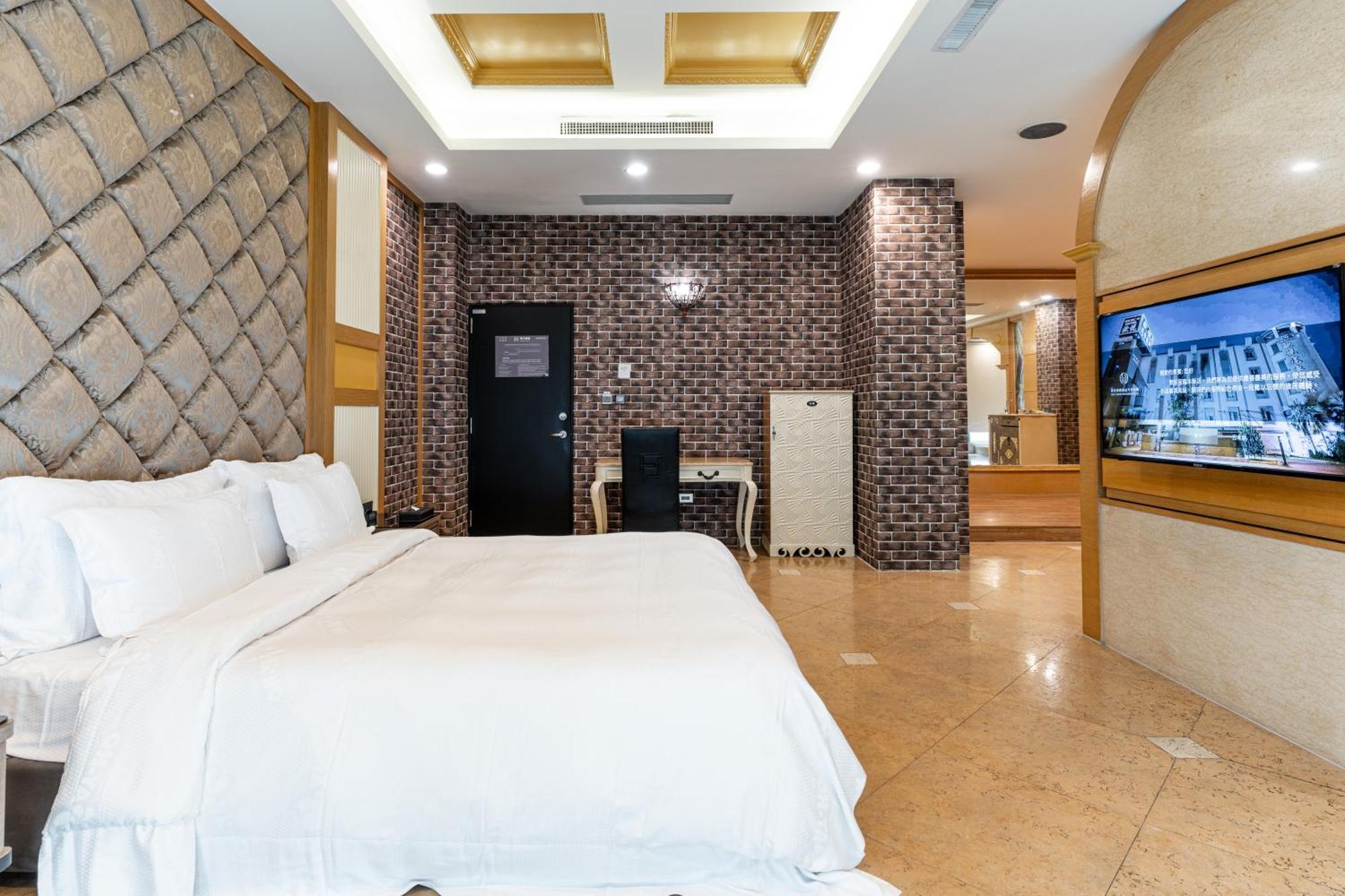Ohya Chain Boutique Motel-Yongkang Bagian luar foto