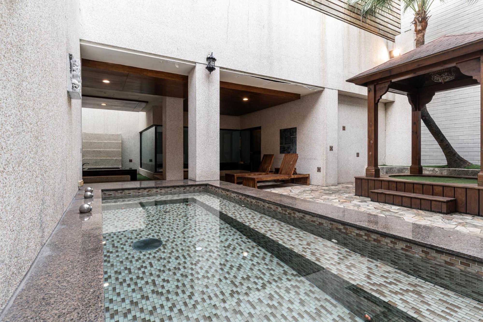 Ohya Chain Boutique Motel-Yongkang Bagian luar foto