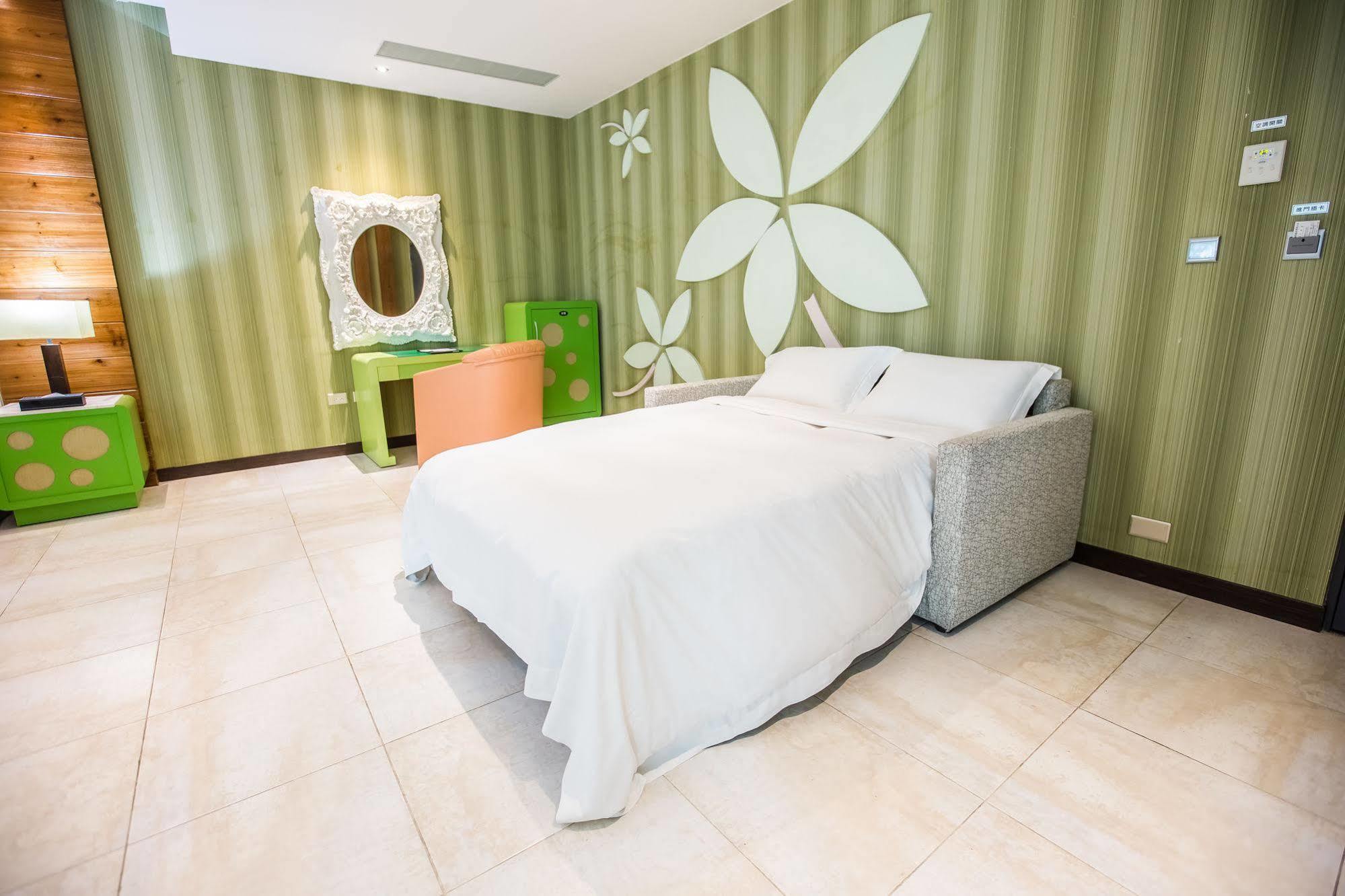 Ohya Chain Boutique Motel-Yongkang Bagian luar foto