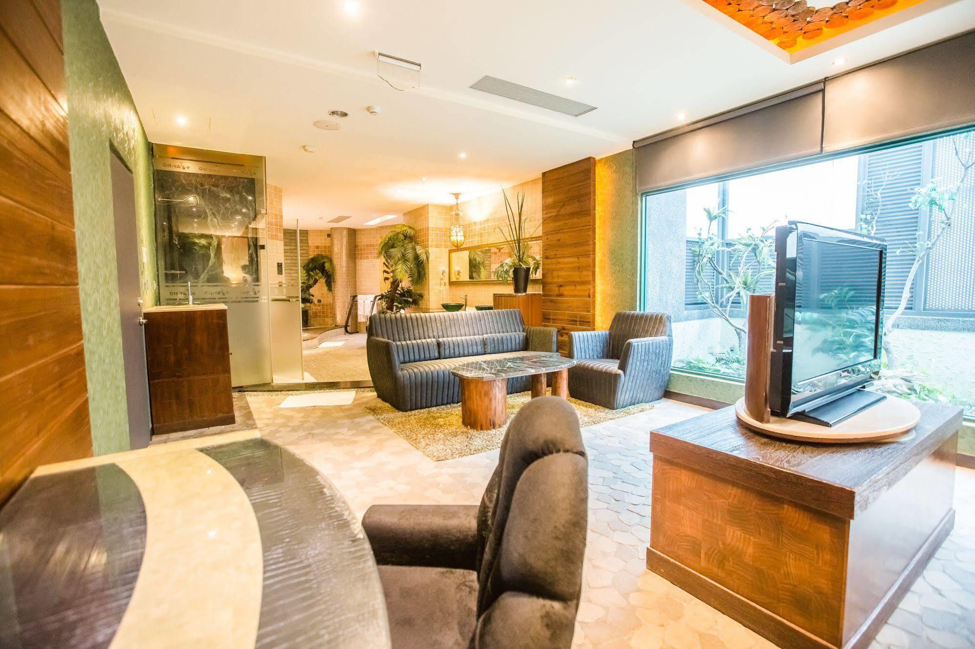 Ohya Chain Boutique Motel-Yongkang Bagian luar foto